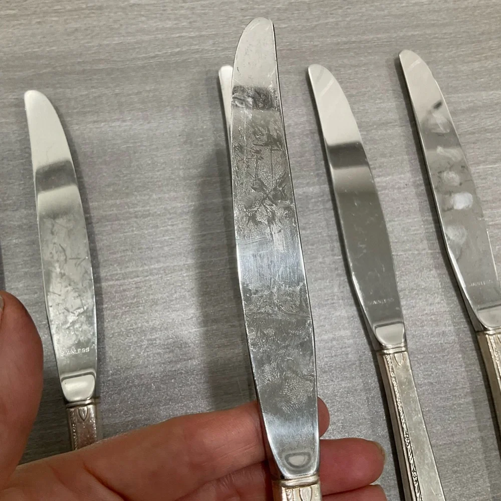 VINTAGE‎ ONEIDA PRESTIGE GRENOBLE DINNER KNIVES SILVERPLATE 1938 SET OF SIX